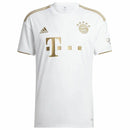 Camisa Bayern de Munique Away 22/23 Torcedor Masculina - Branco e Dourado